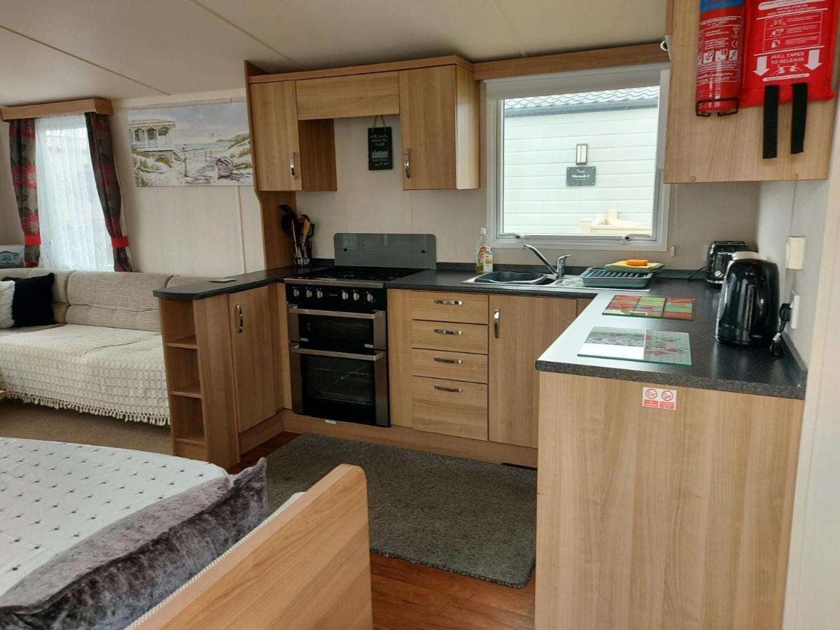 95 Holiday Resort Unity 3 Bed Passes Included Brean Exterior foto